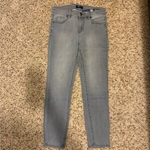 Women's Gray Skinny Jeans